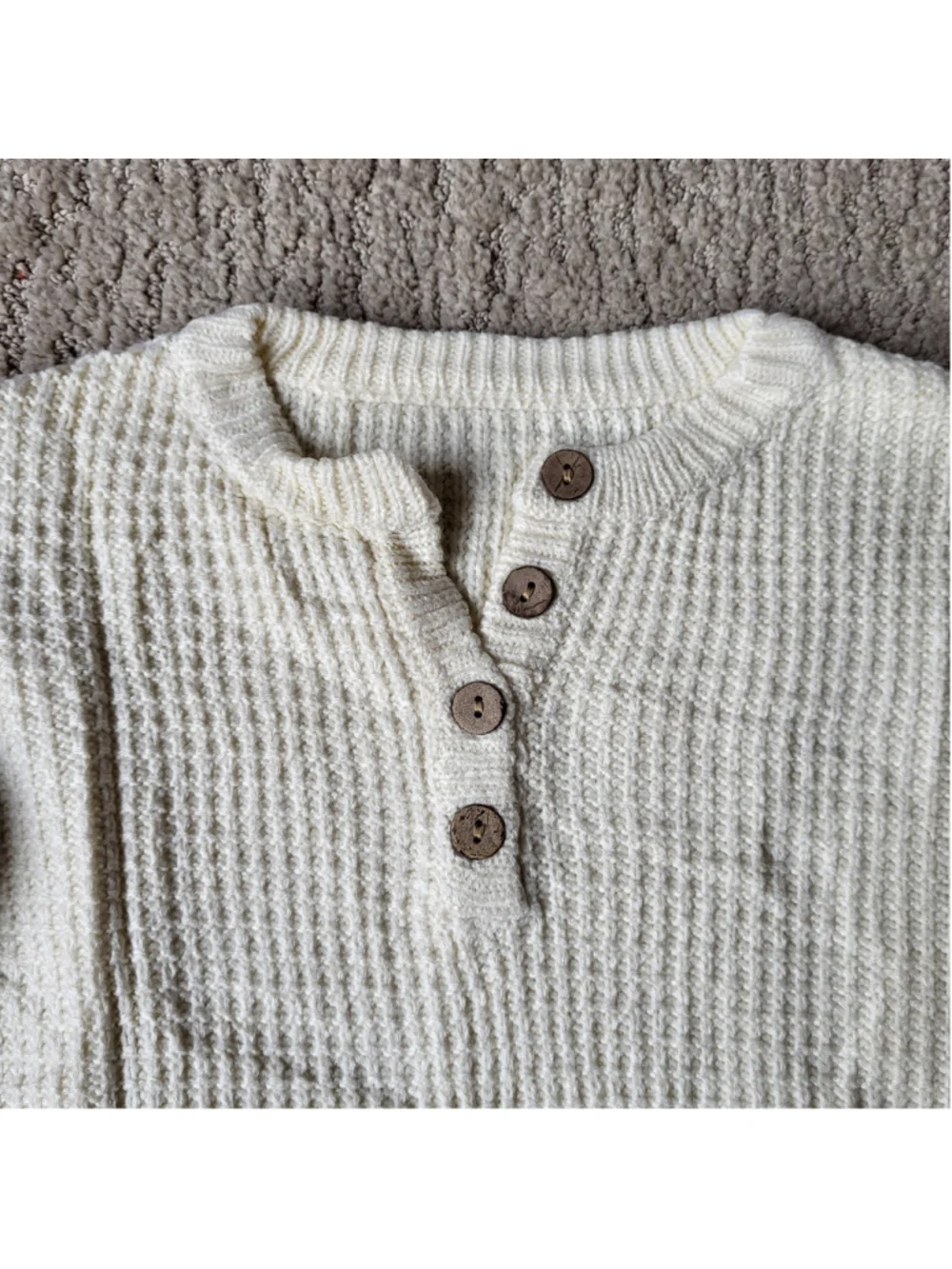 Girl's Waffle Knit V-Neck Button Pullover Sweater–Off White–Approx Size 5–NWOT